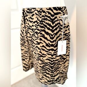 NEW w/Tags GOOD AMERICAN Animal Print Highwaisted Shorts Black & Tan Size 12/31
